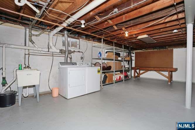 91 Rose Avenue — photo 18