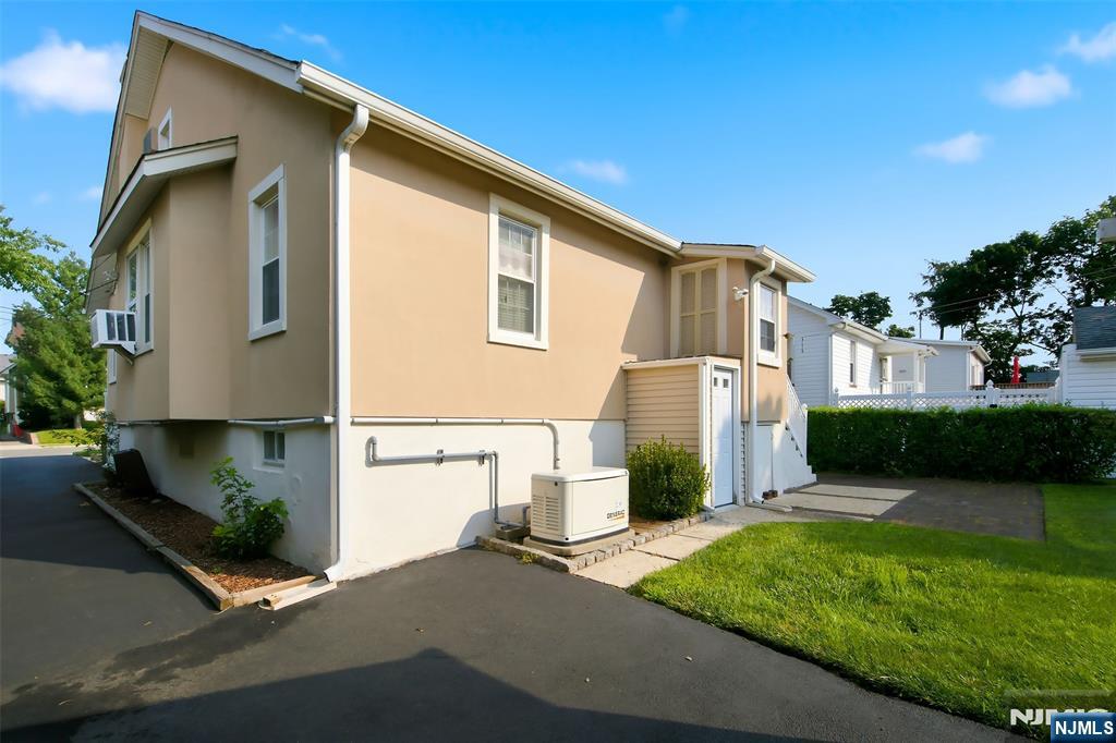 404 Palmer Avenue