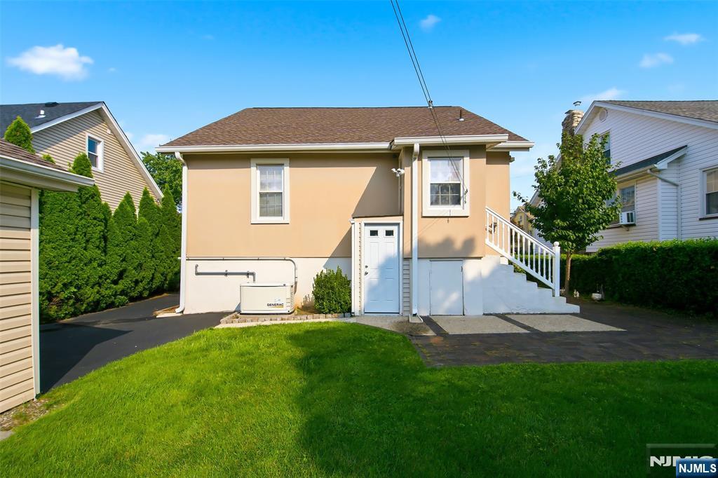 404 Palmer Avenue