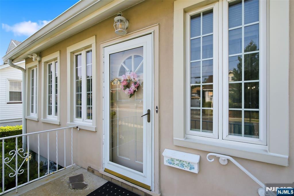 404 Palmer Avenue - Photo 4