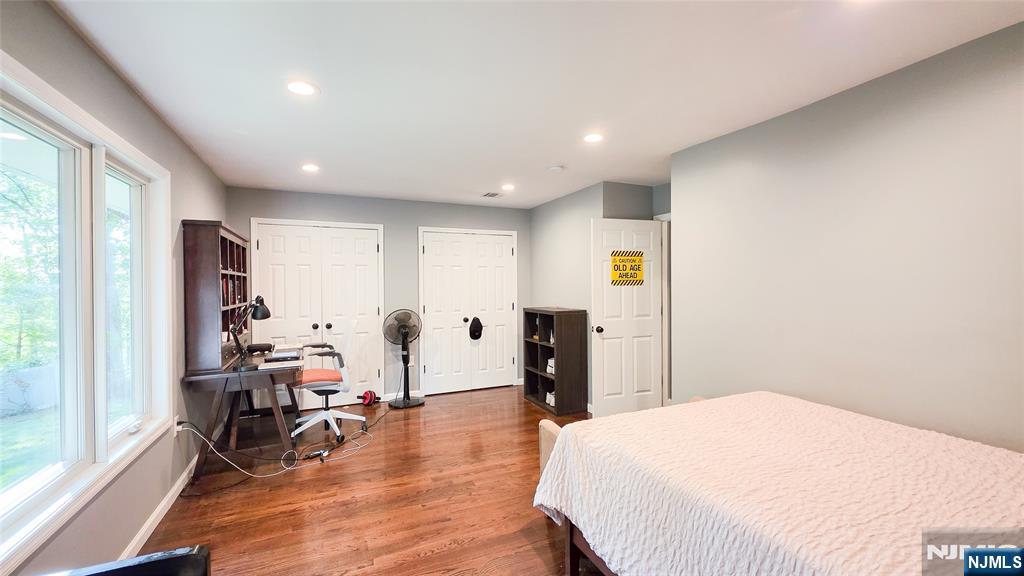240 Clinton Avenue — photo 29