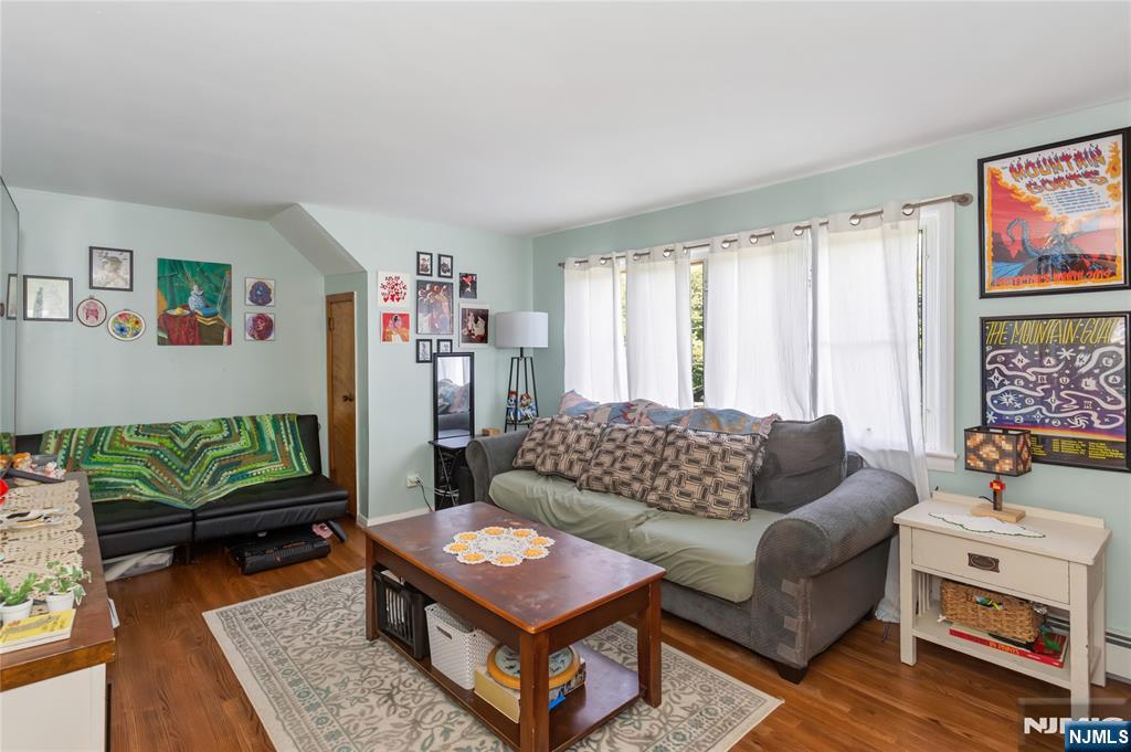 2 Martha Avenue — photo 26