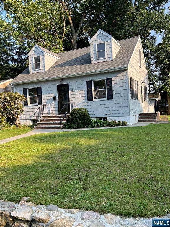 72 Ridgewald Ave, Waldwick, NJ 07463
