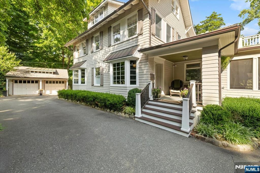 508 Summit Avenue - Photo 2