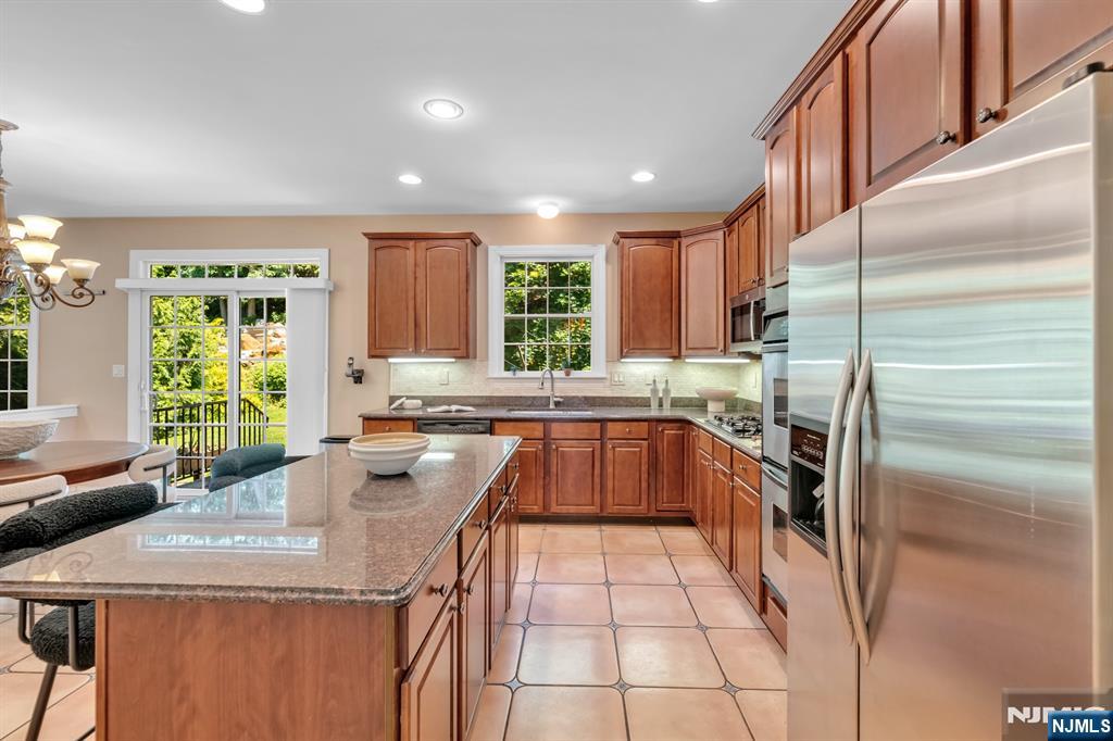 206 Van Buren Drive — photo 21