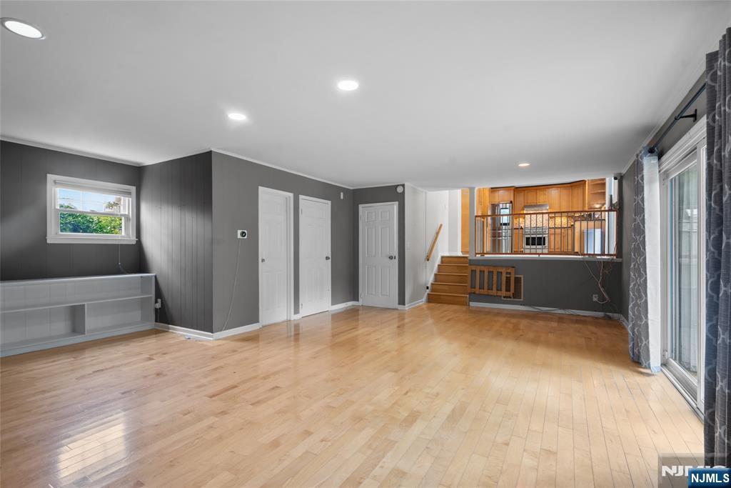 260 Saint Cloud Avenue