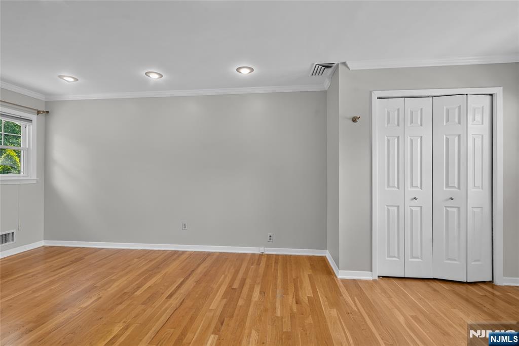260 Saint Cloud Avenue