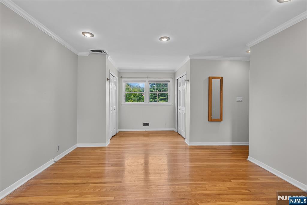 260 Saint Cloud Avenue