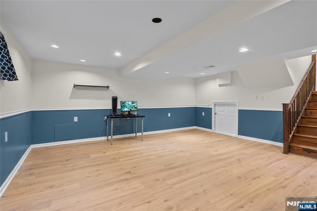 260 Saint Cloud Avenue