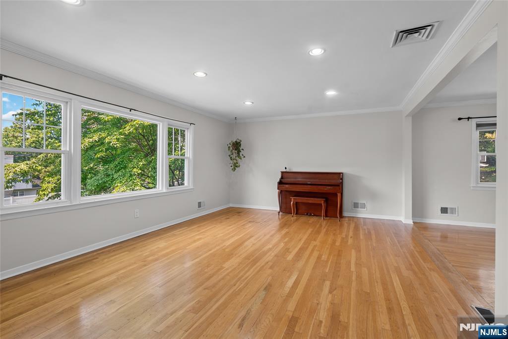 260 Saint Cloud Avenue