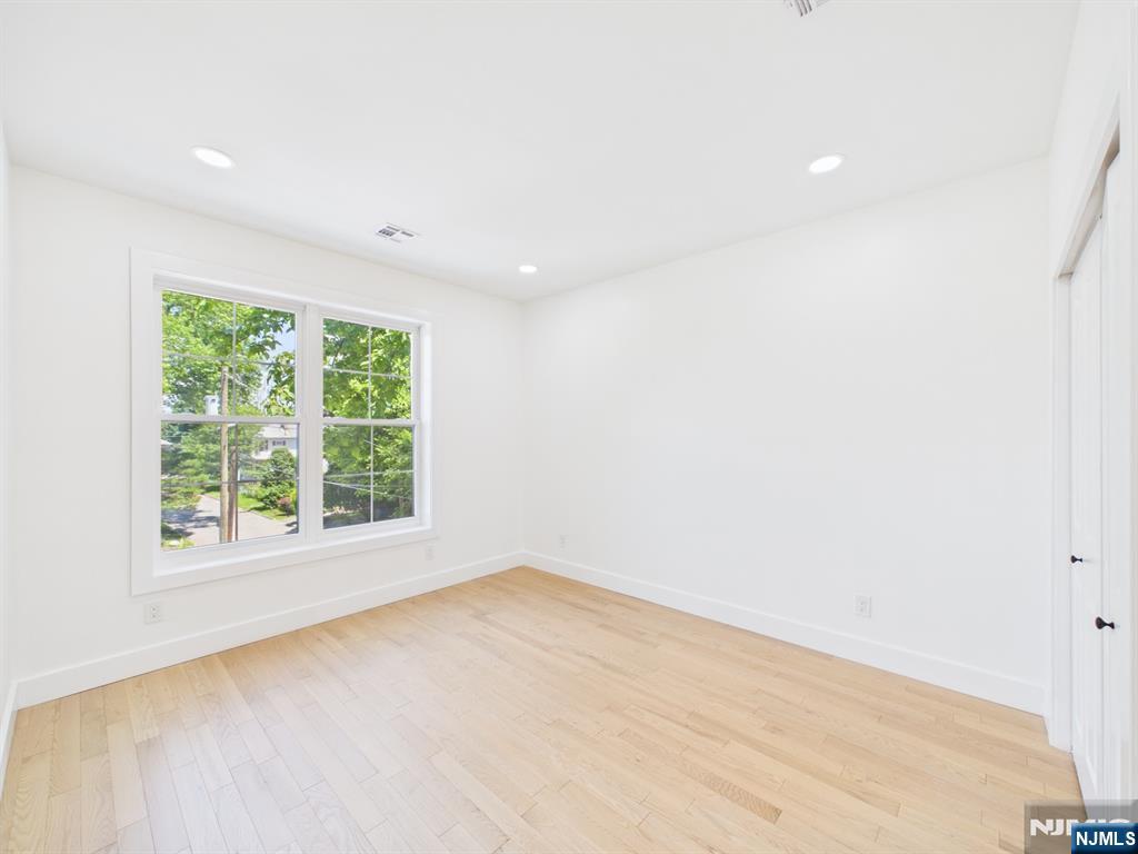 64 Graham Place — photo 23