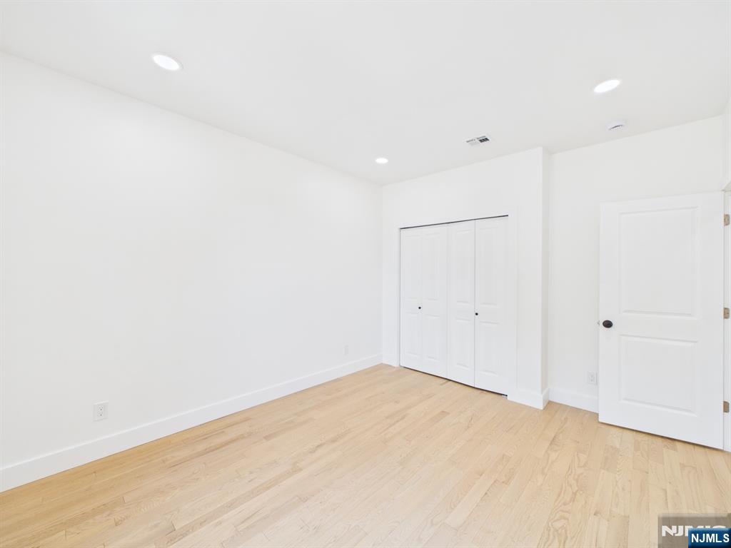 64 Graham Place — photo 24