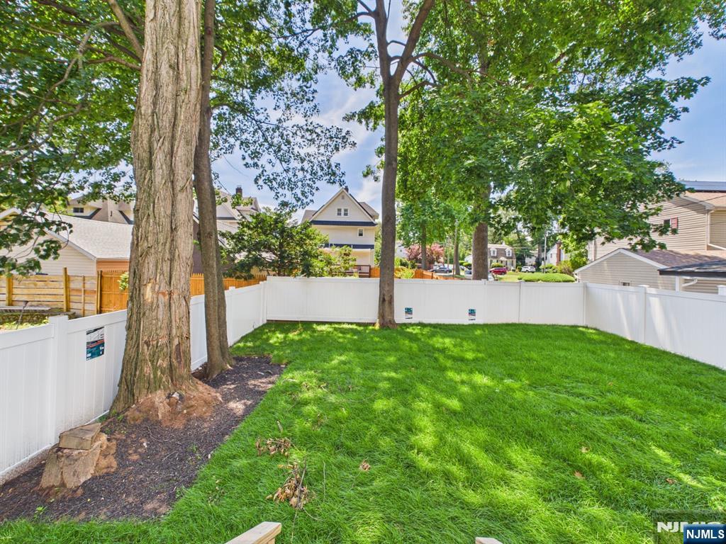 64 Graham Place — photo 30