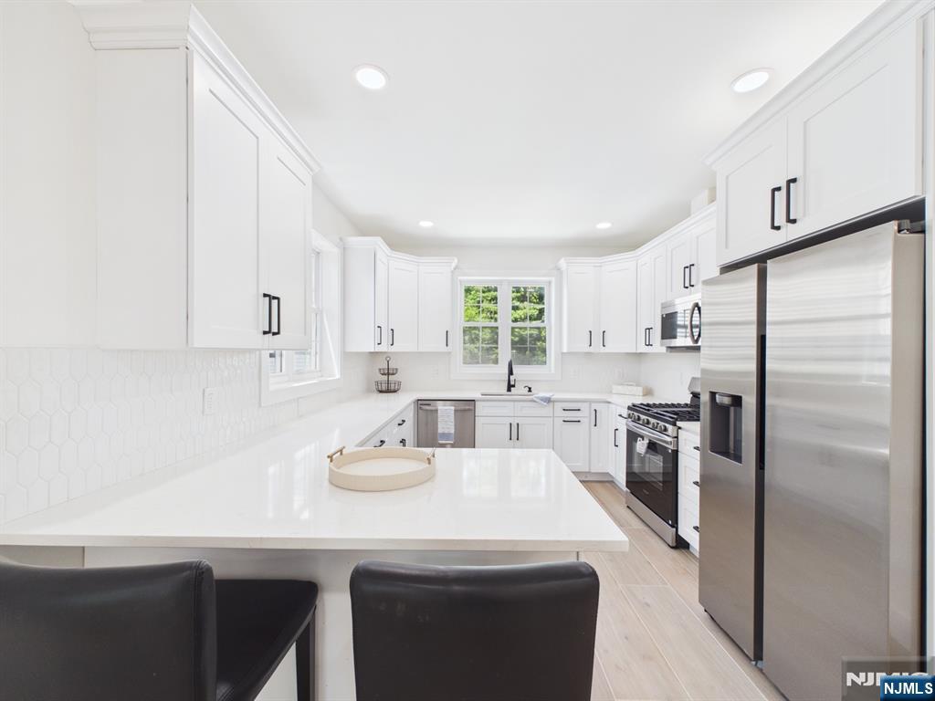 64 Graham Place — photo 7