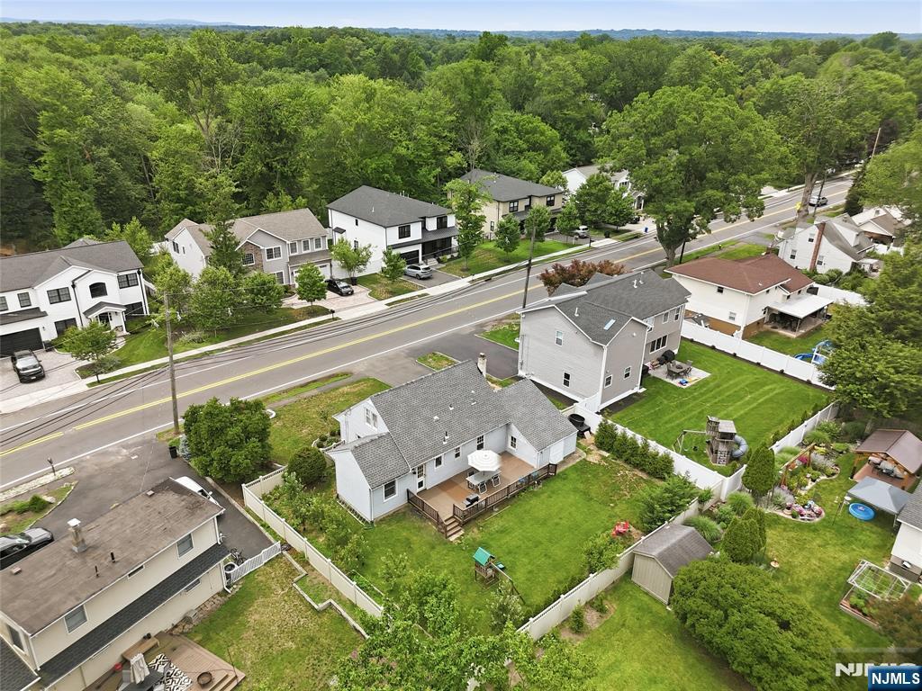 124 Rivervale Rd, River Vale, NJ 07675