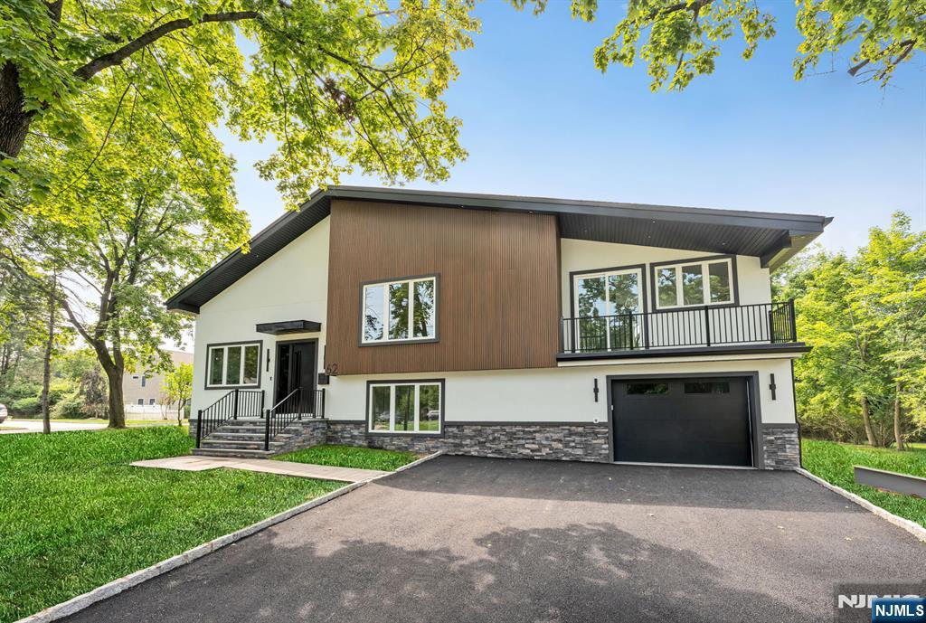 62 Asmus Road - Photo 1