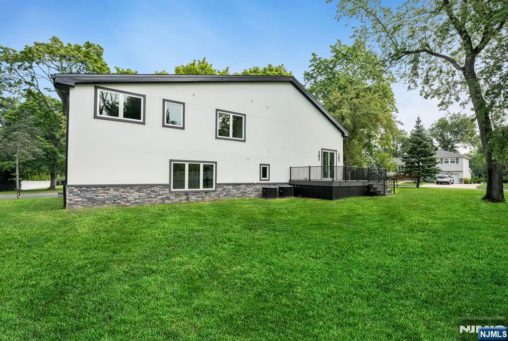 62 Asmus Road