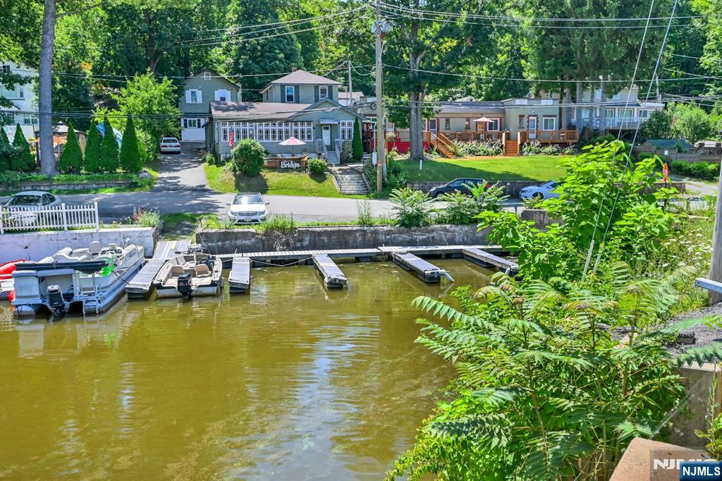 52 Sterling Road, Greenwood Lake NJ — listing photo