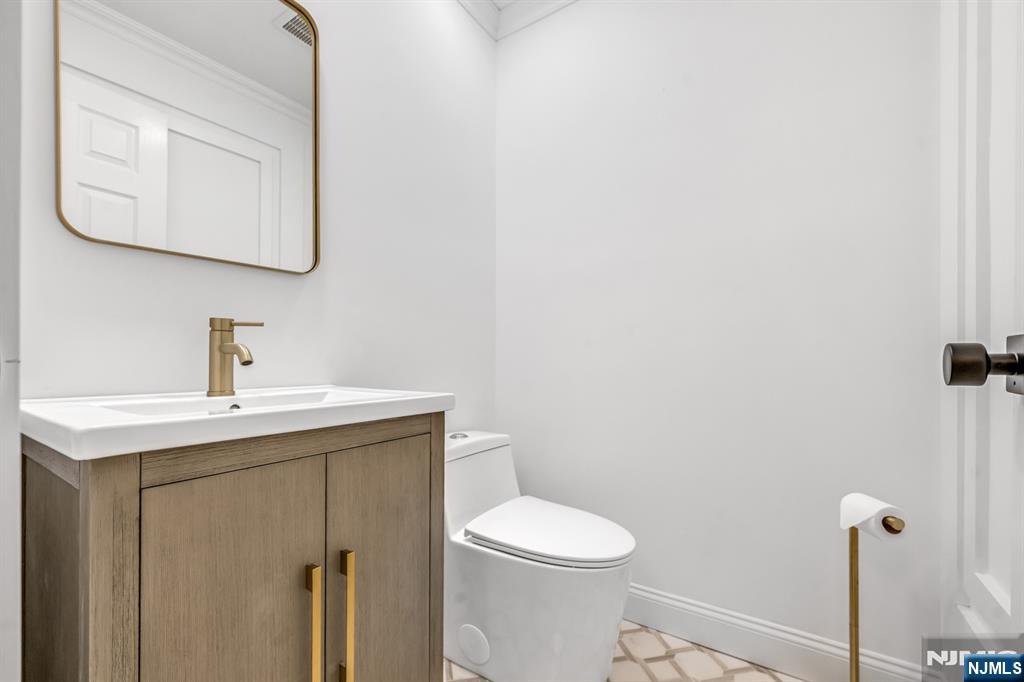 836 Hemlock Court #T165 — photo 14