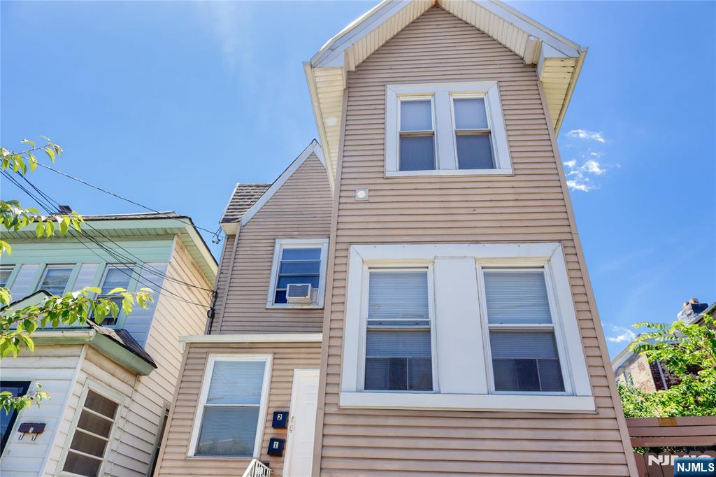 2nd image of 9 Emerson Pl, Newark, NJ 07114 | MLS# 26026763