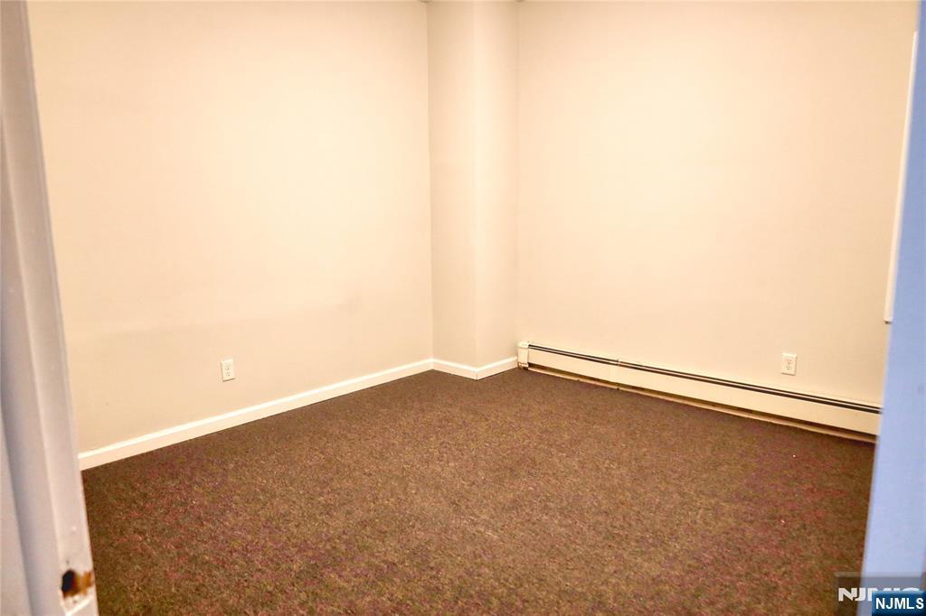 5th image of 9 Emerson Pl, Newark, NJ 07114 | MLS# 26026763