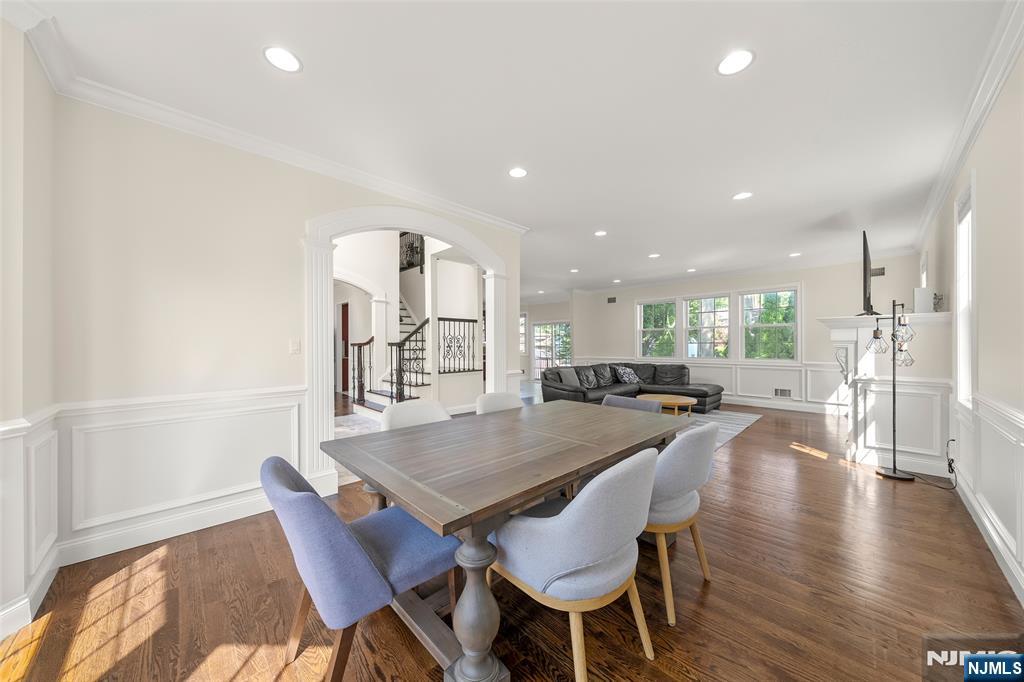 216 Washington Street — photo 6