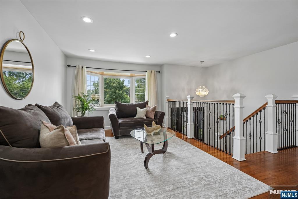 39-23 Morlot Ave, Fair Lawn, NJ 07410