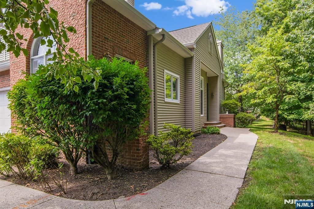 8 Clements Court #C0068 — photo 4