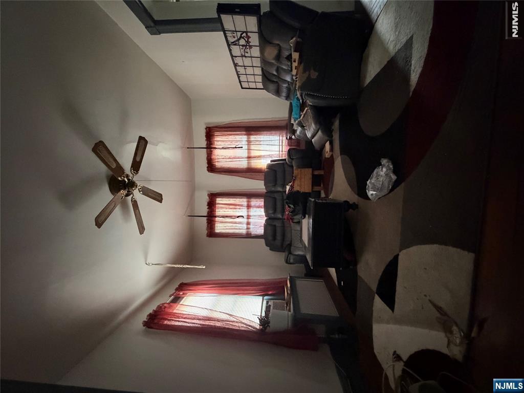 90 Spring Valley Ave, Hackensack, NJ 07601
