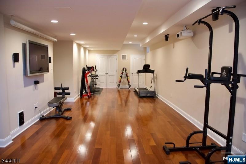 20 Hugenot Street — photo 15