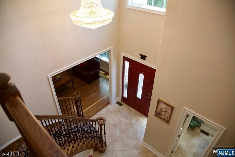 20 Hugenot Street — photo 8