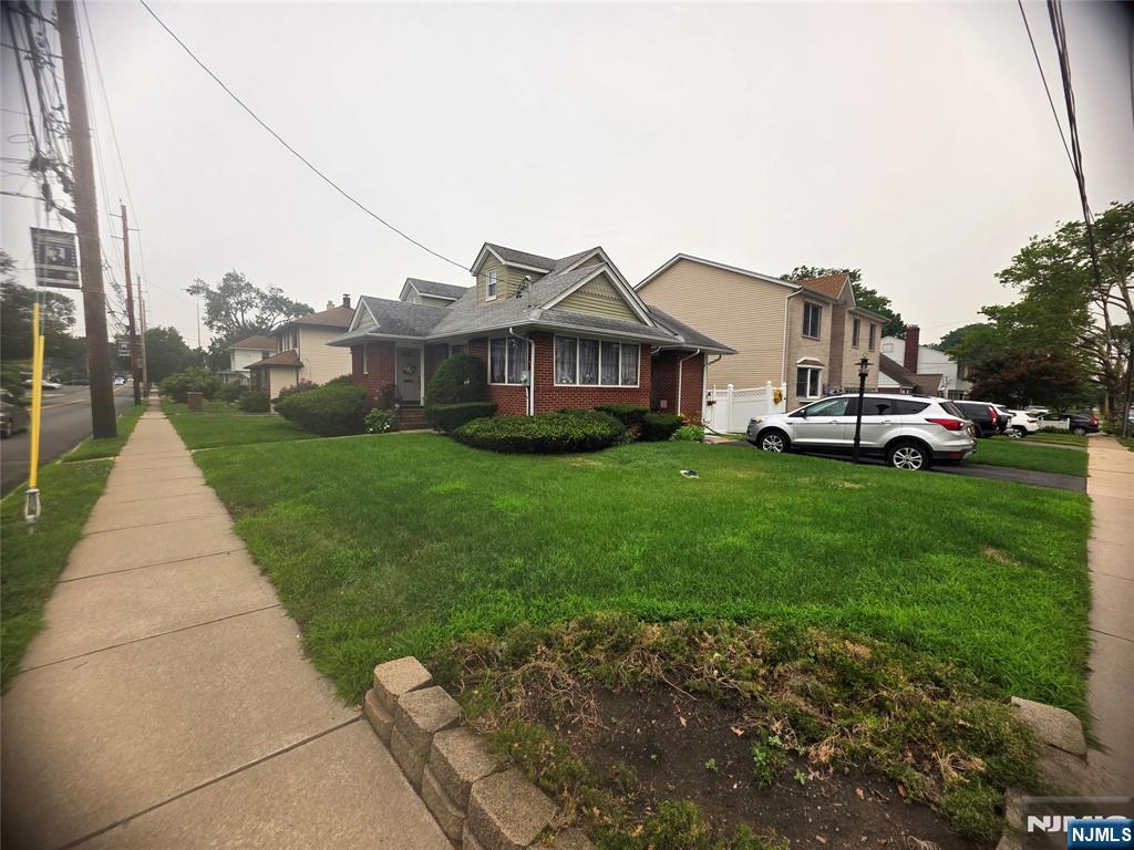 Homes for sale in Rochelle Park, NJ | 355 Rochelle Ave, Rochelle Park, NJ 07662 | MLS# 26026880