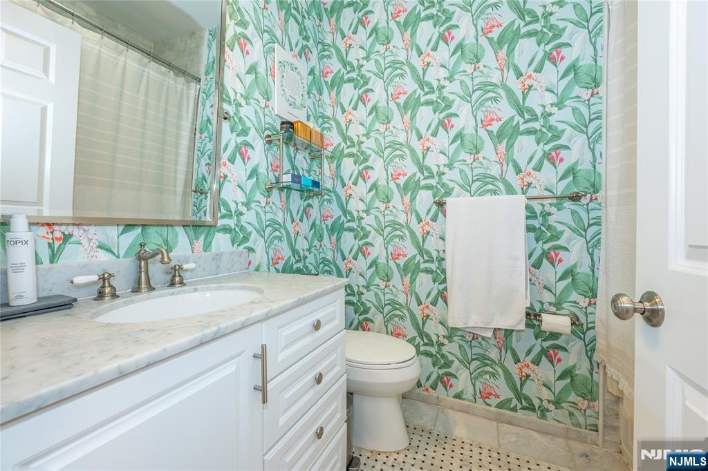 215 Monroe Street #1 — photo 18