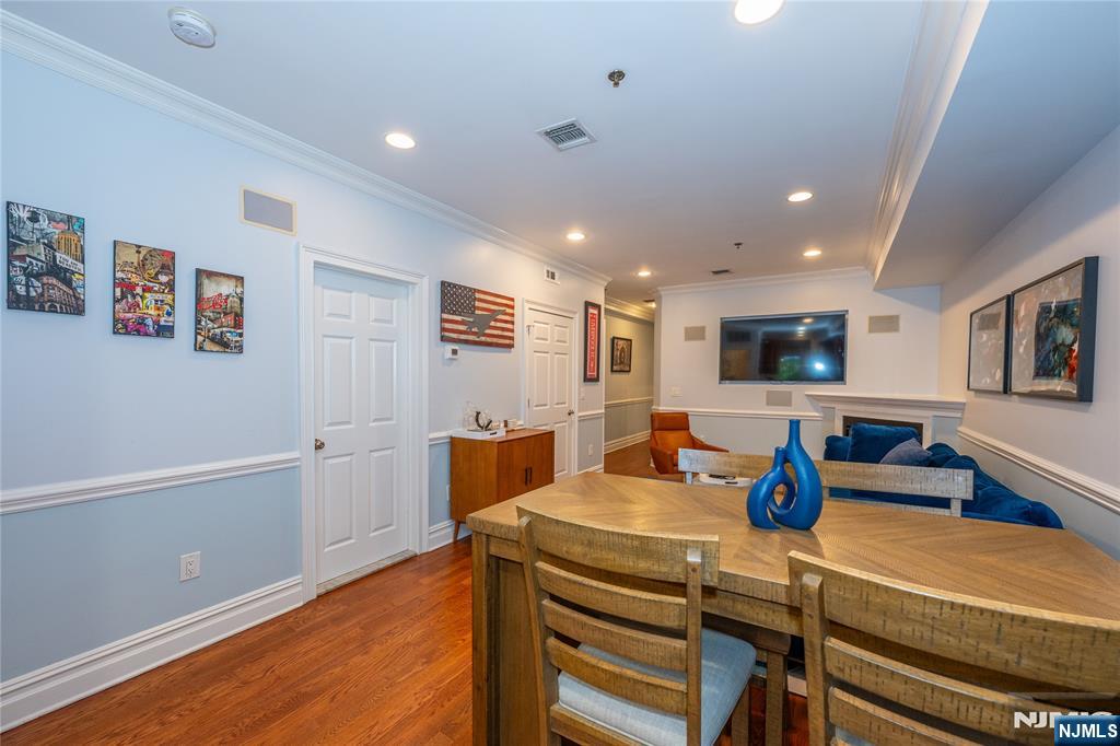 215 Monroe Street #1 — photo 7