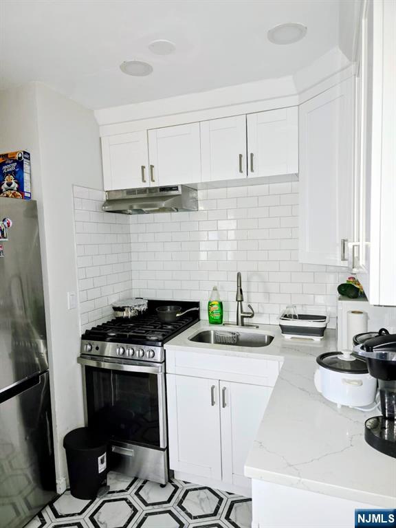 275 Grand Avenue — photo 7