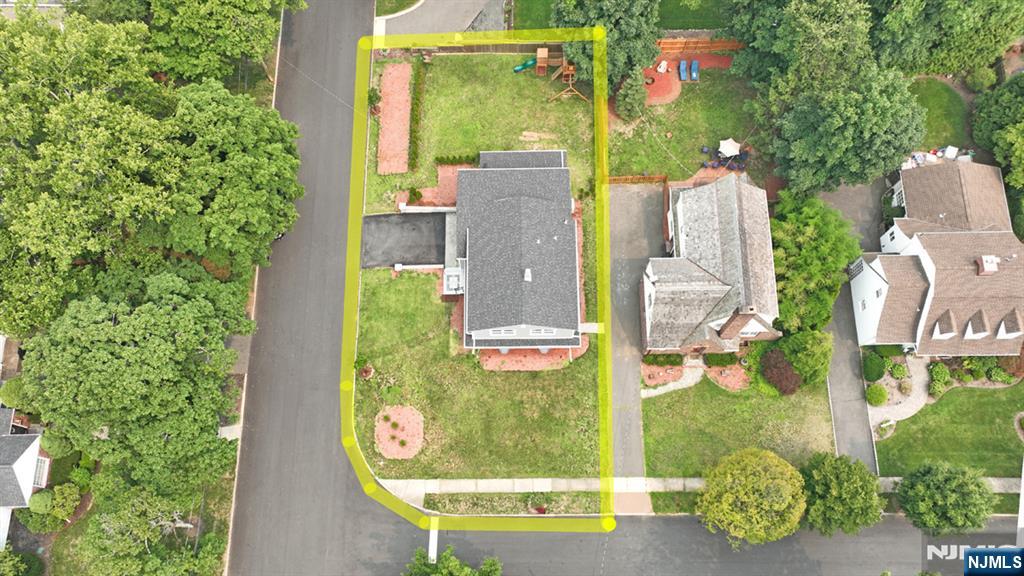 502 Ackerman Ave, Ho Ho Kus, NJ 07423