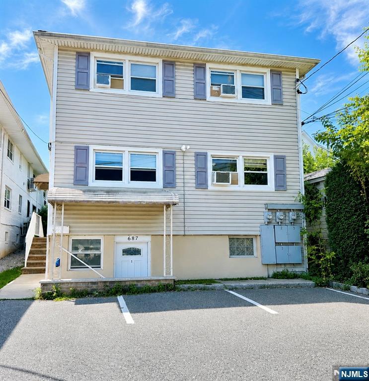 687 Midland Avenue 1 - Photo 1