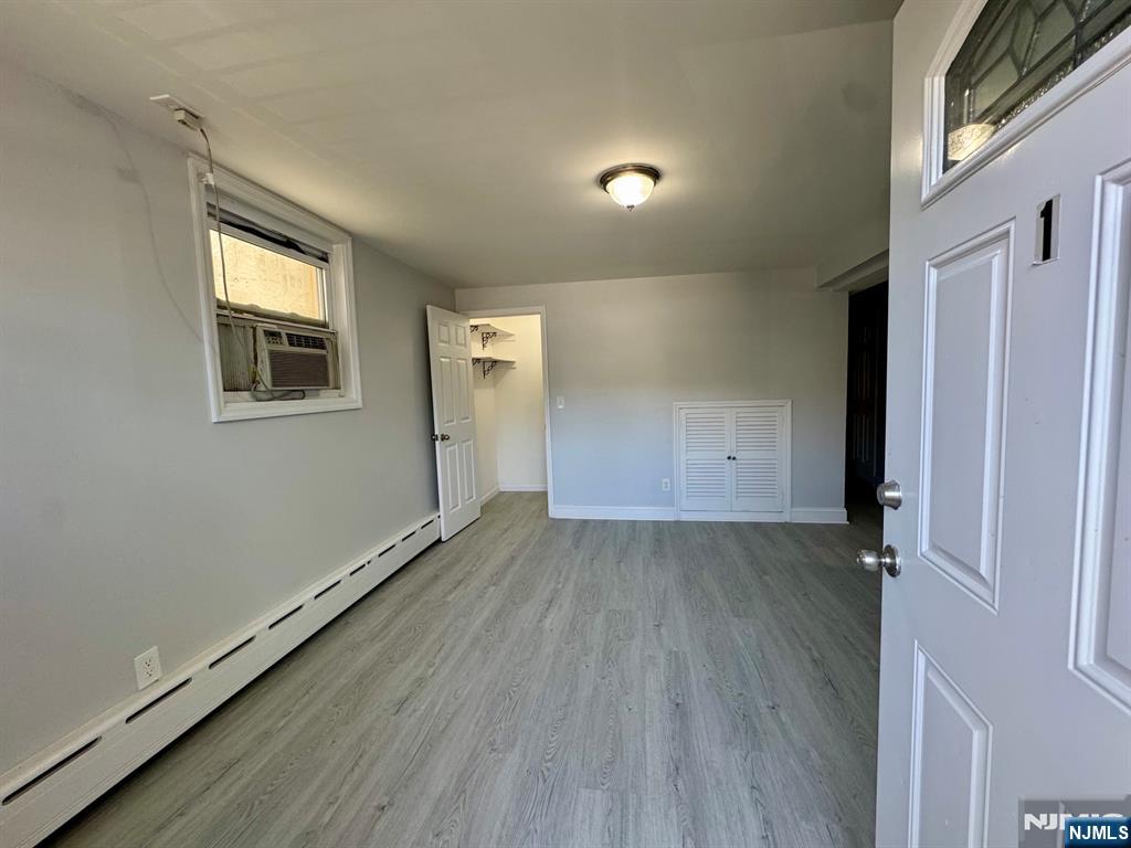 687 Midland Avenue 1 - Photo 3
