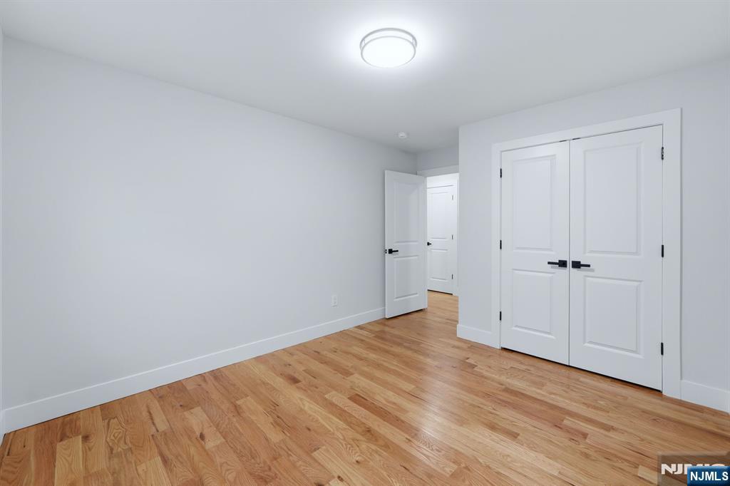 219 Burnett Street — photo 14