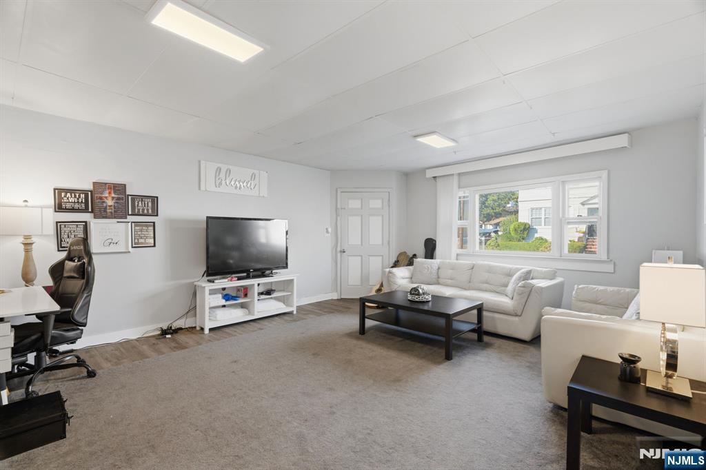 397 River Dr, Garfield, NJ 07026