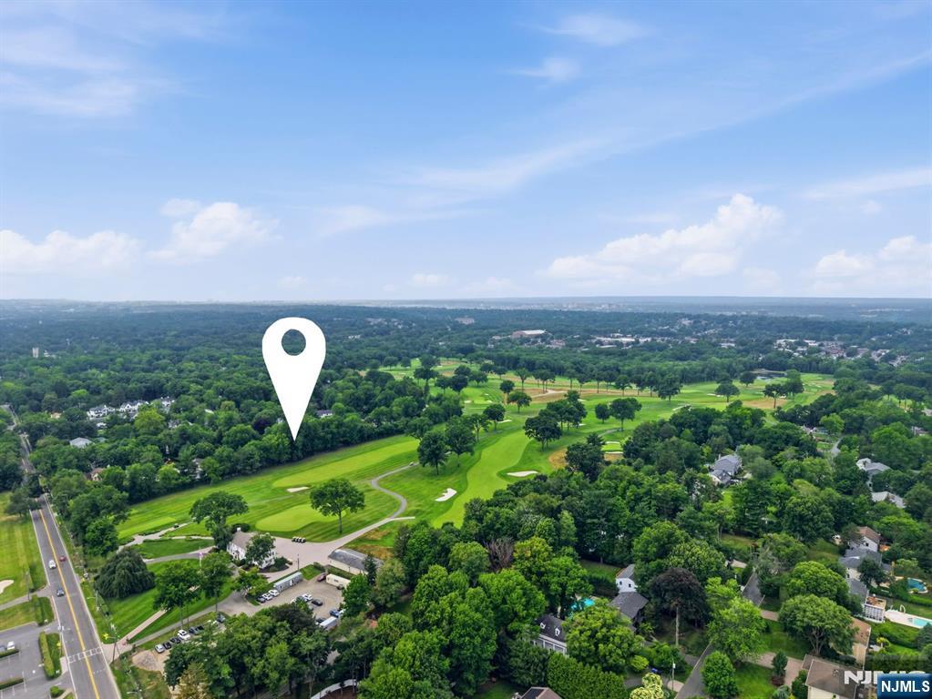 Homes for sale in Tenafly, NJ | 44 Northrop Ln, Tenafly, NJ 07670 | MLS# 26027002