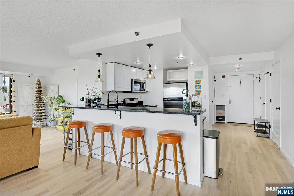 700 1st Street 6H