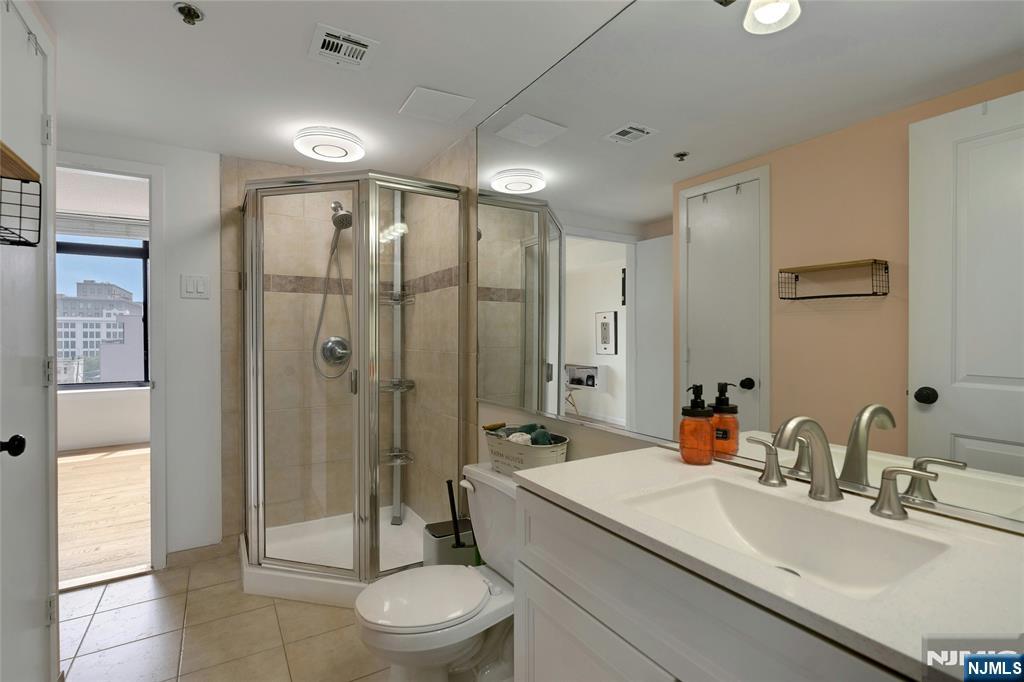 700 1st Street #6H — photo 19