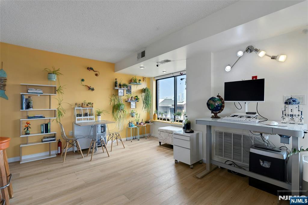 700 1st Street #6H — photo 7