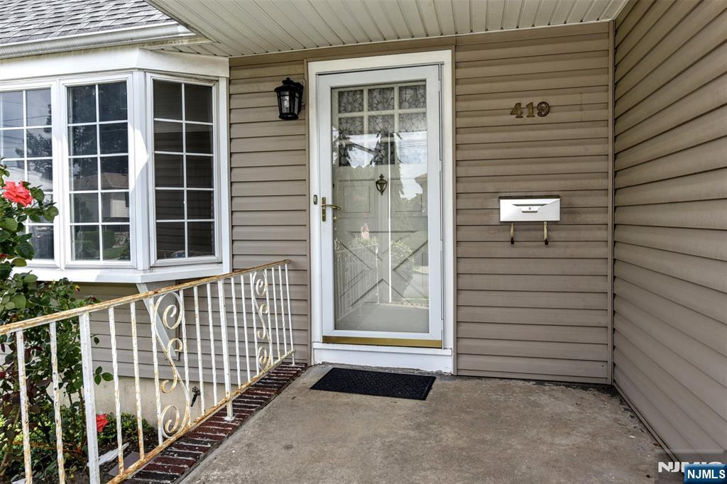 419 Main Ave, Wood Ridge, NJ 07075
