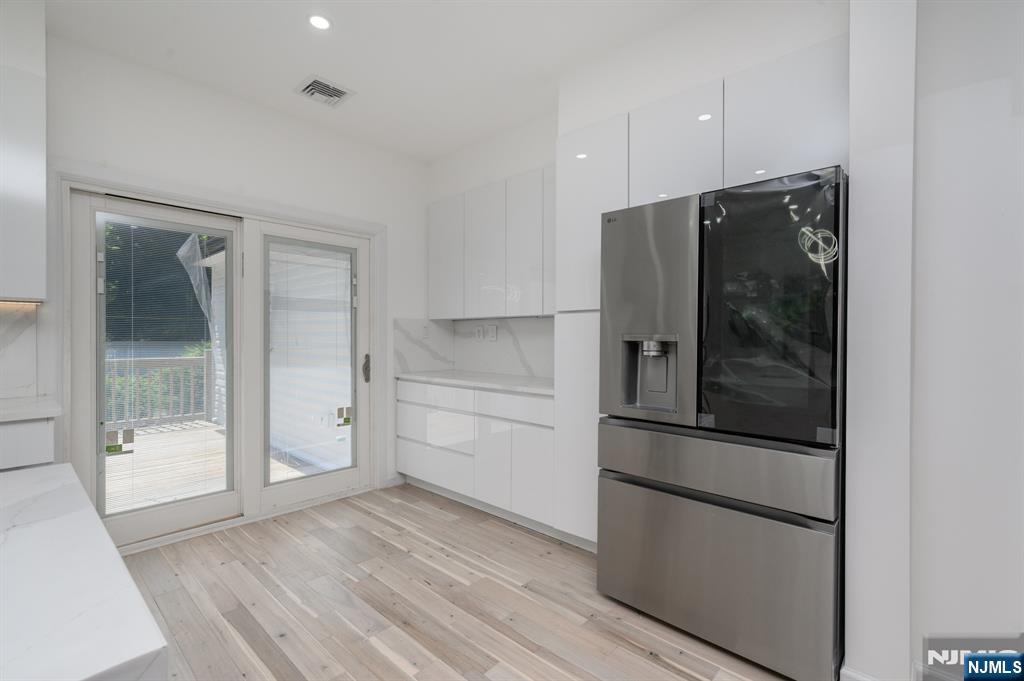 137 Myrtle Avenue — photo 11