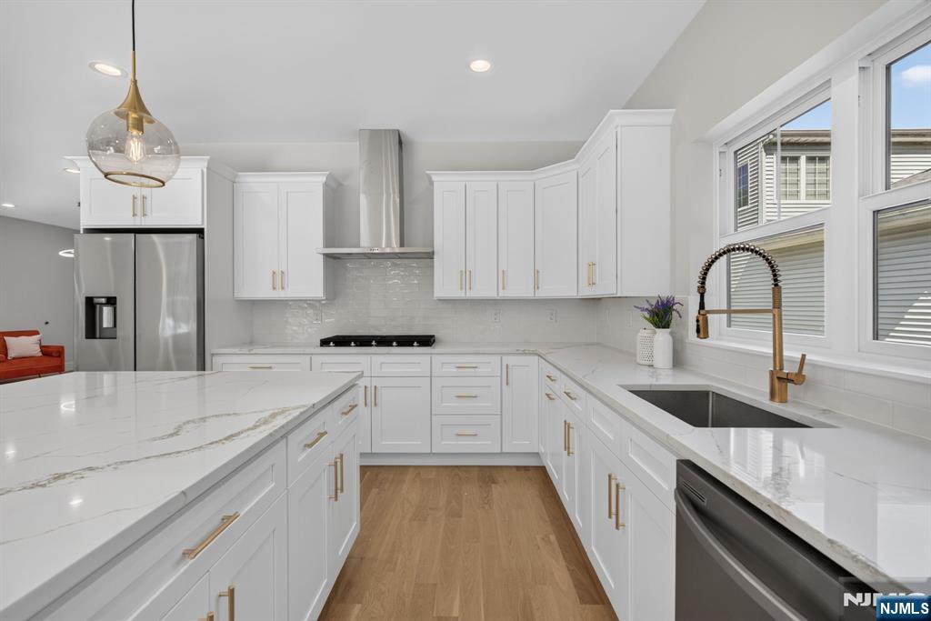 43 Oakwood Avenue — photo 13