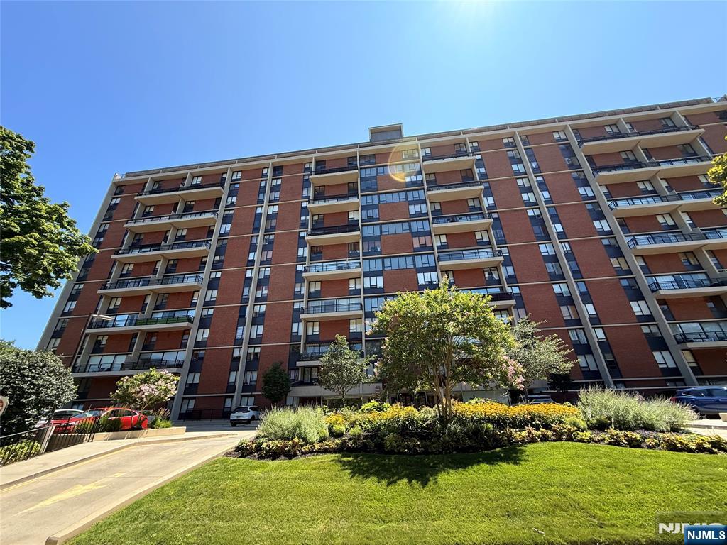 4 Horizon Road 631 - Photo 1