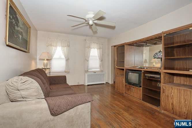 4th image of 24 New St, Butler Borough, NJ 07405 | MLS# 26027045
