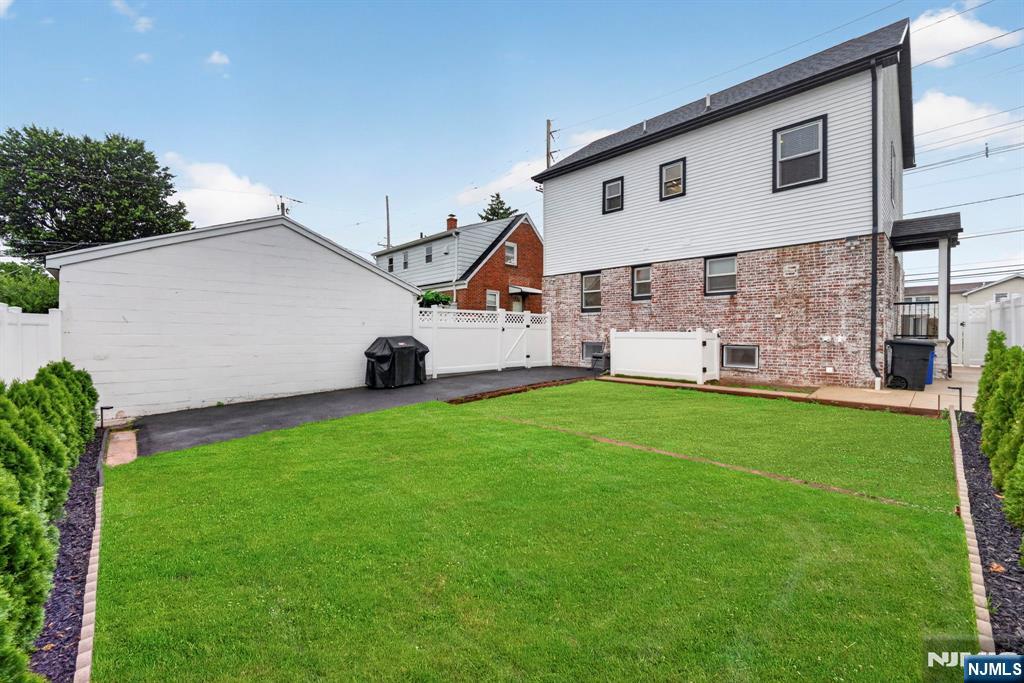 78 Schuyler Ave, North Arlington, NJ 07031